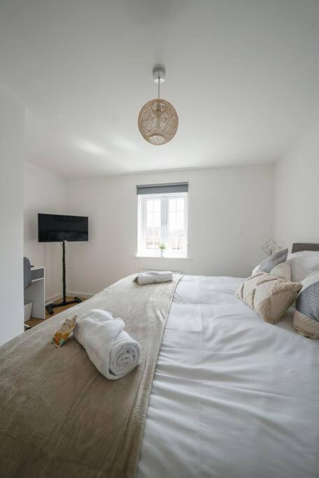 ברמינגהאם Stylish 2-Bed Home - For Company Contractor And Leisure Stays - Nec, Airport, Hs2, Contractors, Resort World מראה חיצוני תמונה